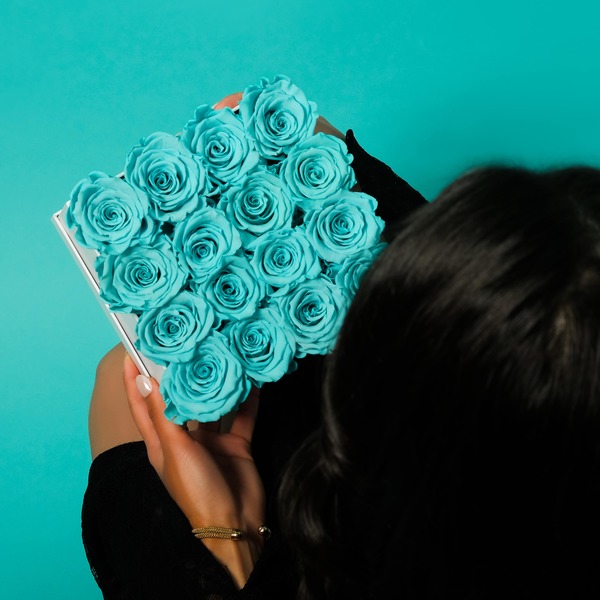 16 Preserved Baby Blue Roses in Black Box Infinity Roses