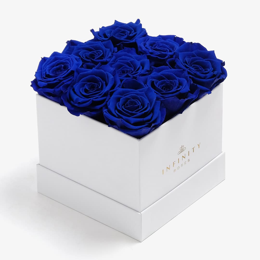 Medium Royal Blue Rose Box Infinity Roses